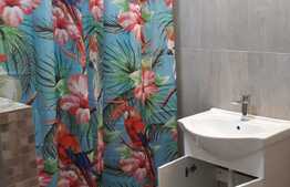  3 camere, lux, imobil nou, parcare, zona Mihai Romanu