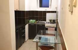 Apartament 2 camere, 40 mp, balcon, zona Politia Rutiera