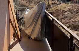 Apartament 3 camere, etaj intermediar, parcare inclusa, zona Stejarului