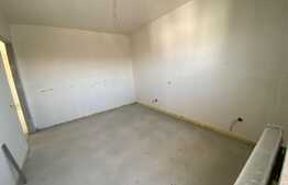 Apartament 2 camere, 49 mp, semifinisat, etaj intermediar, expunere sudica, terasa 19 mp, zona Regal 