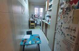 Apartament 2 camere decomandat, 50 mp, zona Campului