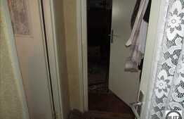 Vanzare apartament cu 2 camere, 50 mp utili, zona S. Albini, cu boxa