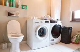 Apartament tip Penthouse de 4 camere pe doua nivele, 130 mp, parcare, terasa 6 mp, Valea Garbaului