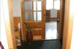 Apartament 4 camere decomandate, 89 mp, boxa la subsol, zona Calea Floresti!