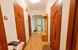 Apartament 3 camere, 60 mp, etaj intermediar, finisat, zona Horea 
