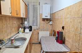 Apartament 3 camere, 60 mp, etaj intermediar, finisat, zona Horea 