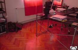 Apartament spatios in zona Casei de Cultura a Studentilor!