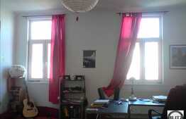 Apartament spatios in zona Casei de Cultura a Studentilor!