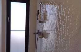 Casa 170 mp, demisol si teren 700 mp, priveliste si confort