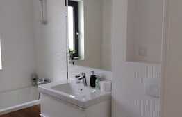 Casa 170 mp, demisol si teren 700 mp, priveliste si confort