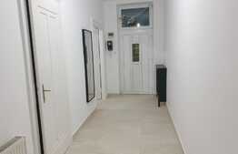 Apartament boem, tavan inalt, 74 mp, acces la gradina, zona Paris