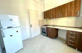 Apartament boem, tavan inalt, 74 mp, acces la gradina, zona Paris