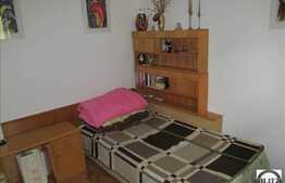 Vanzare apartament 3 camere, 52 mp utili, zona Mehedinti, cu boxa, parcare