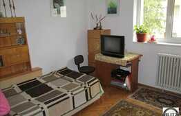 Vanzare apartament 3 camere, 52 mp utili, zona Mehedinti, cu boxa, parcare