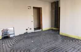 Apartament semifinisat de 2 camere, 38 mp, balcon, priveliste, bloc nou, zona Teilor