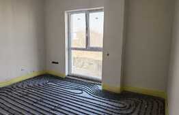 Apartament semifinisat de 2 camere, 38 mp, balcon, priveliste, bloc nou, zona Teilor