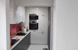 Apartament 2 camere, lux, 60 mp, terasa, parcare, zona Centrala