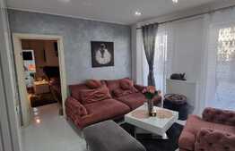 Apartament 2 camere, lux, 60 mp, terasa, parcare, zona Centrala