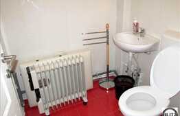 3 camere de vanzare, 68 mp. Boxa inclusa! Are si acces direct din strada!