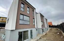 Unitate de triplex de vanzare pe 3 niveluri, garaj, priveliste! Zona ANL 