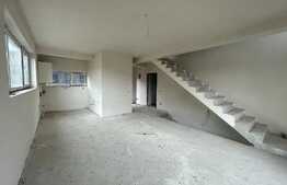 Unitate de triplex de vanzare pe 3 niveluri, garaj, priveliste! Zona ANL 