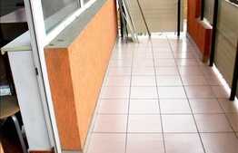 Inchiriere 1 camera decomandata, 40 mp, zona strazii Fagului. Mobilier modern!