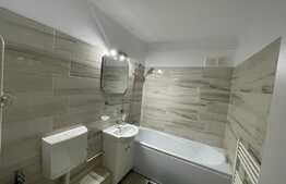 Apartament de 2 camere, decomandat, 50 mp, zona Golden Tulip