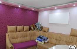 Apartament 3 camere de vanzare, 46 mp utili, zona Ciucas, cu parcare