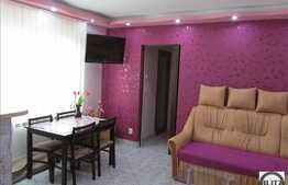 Apartament 3 camere de vanzare, 46 mp utili, zona Ciucas, cu parcare