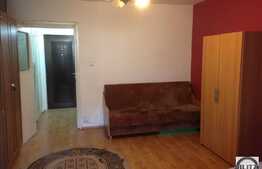 1 camera, 36 mp, zona strazii Dambovitei