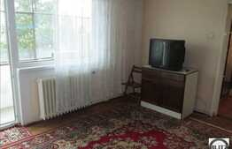 Apartament cu 4 camere decomandate,  recent renovat, parcare,zona strazi Primaverii