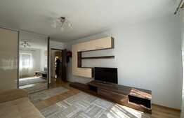 Apartament 2 camere, decomandate, parcare, 55 mp, zona Plopilor