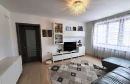 Apartament de 4 camere, etaj intermediar, 2 locuri de parcare, zona Calea București