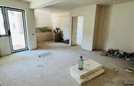 Apartament de 3 camere, 65 mp, parcare, zona Subcetate