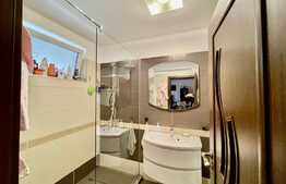 Apartament de lux, 3 camere, 70 mp, gradina, 2 parcari, zona Tineretului