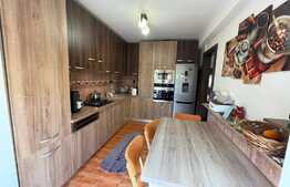 Oportunitate! Duplex de vanzare, mobilat si utilat, expunere sudica , Sub Cetate 