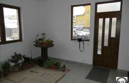 Apartament 3 camere de vanzare in vila, 106 mp utili, zona Stadion CFR