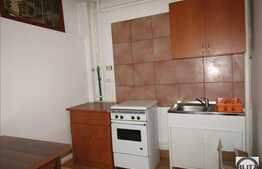 Garsoniera 28 mp utili, zona strazii Detunata