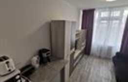 Garsoniera de 12 mp, mobilata si utilata, zona Tractorul 