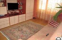 3 camere decomandate, 65 mp, zona Interservisan. Loc de parcare si garaj!