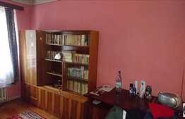 Vanzare apartament 3 camere, 69 mp, decomandat, zona Aleea Peana