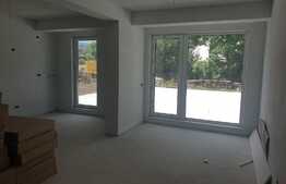 Garsoniera de 44 mp, gradina, optional parcare, Grivitei