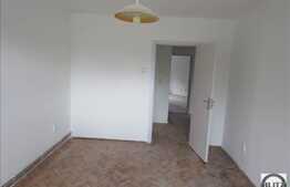 Vanzare apartament 2 camere, 55 mp, decomandat, zona Profi