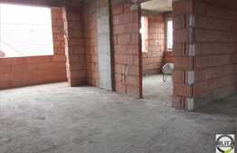 Vanzare 3 camere, 75 mp, in zona Cetatii