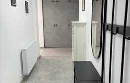 Apartament modern, 67 mp, balcon, A.C., zona Platinia