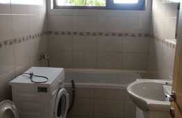 Apartament de 2 camere, 60 mp, parcare, complex privat, str Maramuresului