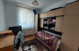 Apartament de 3 camere, 58 mp., zona Florilor