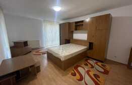 Garsoniera de 41 mp, parcare, zona strazii Plopilor 