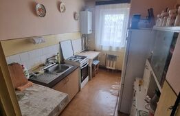 Apartament de 3 camere, 53 mp, balcon, zona Big