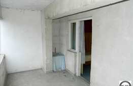 Vanzare 3 camere cu  17 mp TERASA, zona Expo Transilvania